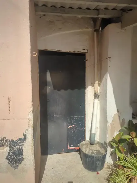 Casa en la vileta (Palma) de más de 100 años. A reformar íntegramente. Se distribuye en dos plantas. En la parte inferior, antiguo bar, cons — photo 11
