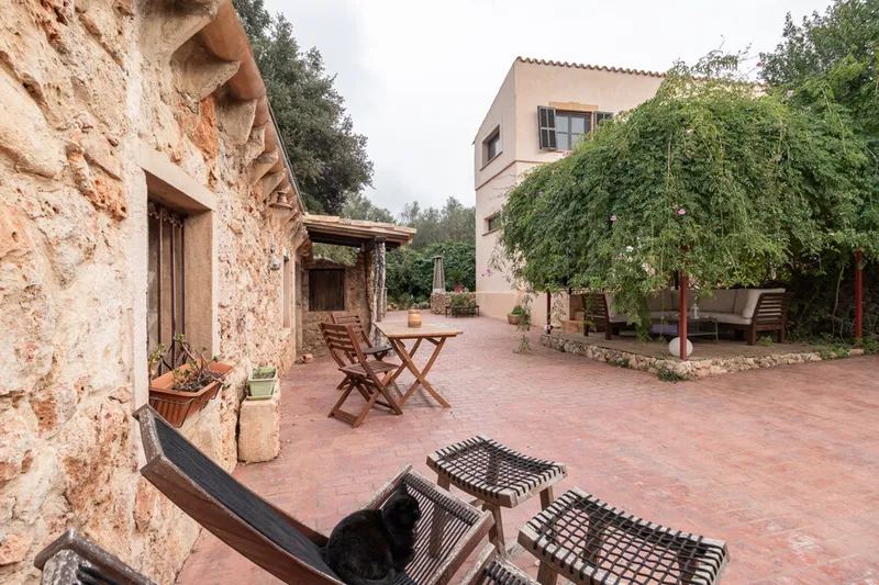 Charming Renovated Country Estate with Holiday Licence and a Separate Guest House in Costitx — photo 4