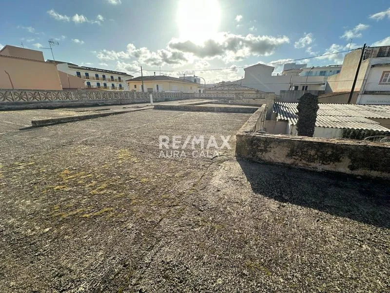 Plot for Sale in the Center of Cala Ratjada — photo 1