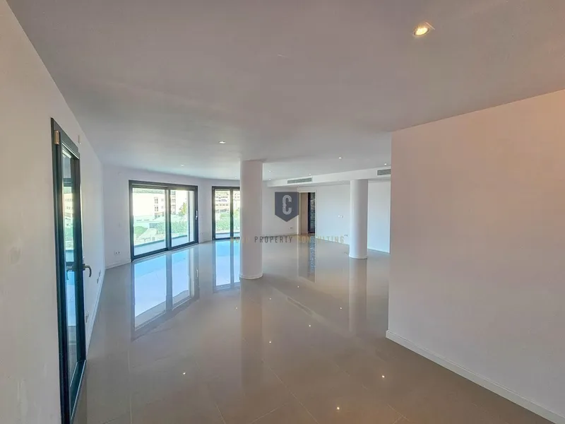 Penthouse — photo 4