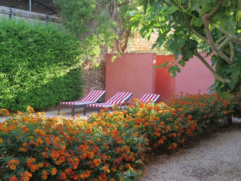Town house divided into 4 apartments (2 with holiday rental license) totally independent — photo 8