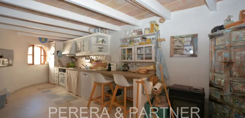 Ref. 100: Charming townhouse in the old town of Capdepera — photo 3
