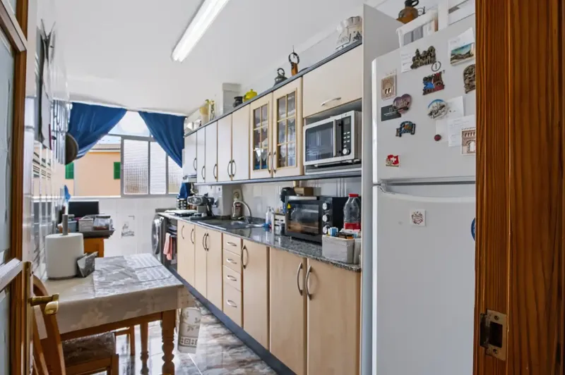 3-bedroom flat with lift, balcony and lots of natural light on Camí Vell de Bunyola — photo 6
