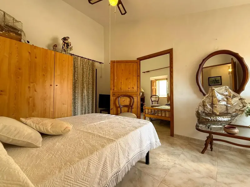 Discover this fantastic Mediterranean-style home in the charming village of Caimari, located at the foot of the majestic Sierra de — photo 5