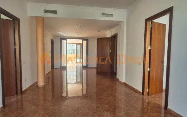 High-quality apartment with large kitchen-diner in Felanitx — photo 4
