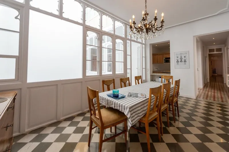 Beautiful modernist flat in Palma old town — photo 8