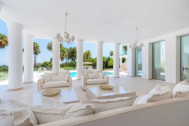 Exceptional Designer Estate with Panoramic Views in Son Vida — photo 11