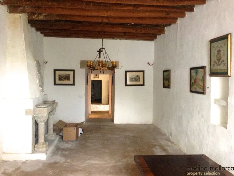 Rustic finca in Llucmajor — photo 6
