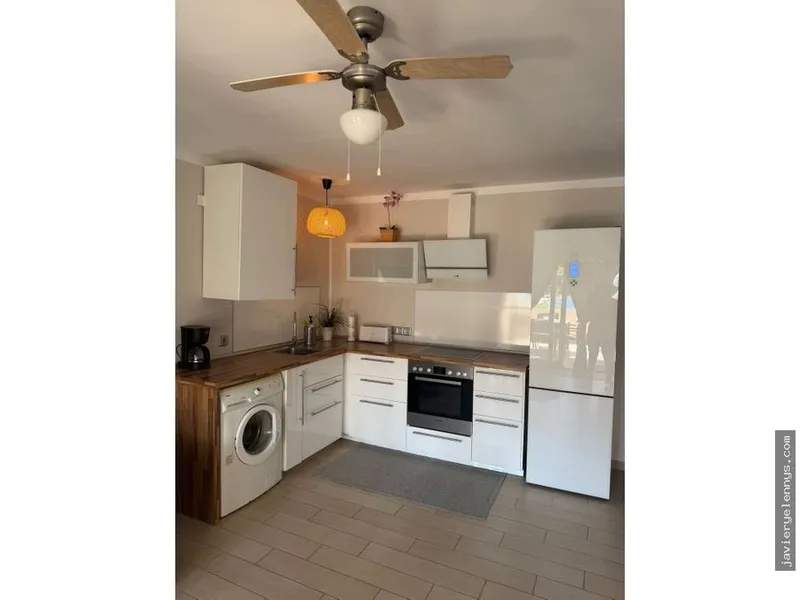 Flat for rent on Avenida de les Savines — photo 6