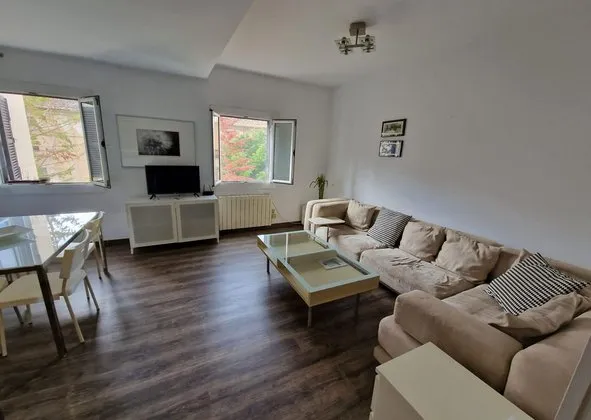 Flat / apartment in Calle de la Riera, Sant Jaume, Palma de Mallorca — photo 1