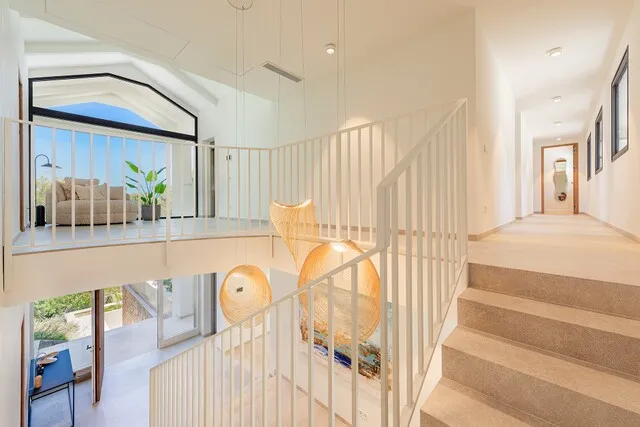 Elegant villa for sale in Bendinat, Southwest Mallorca — photo 12