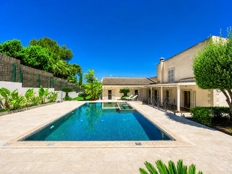Spacious Mediterranean villa with mountain views in Nova Santa Ponsa Mas — photo 1