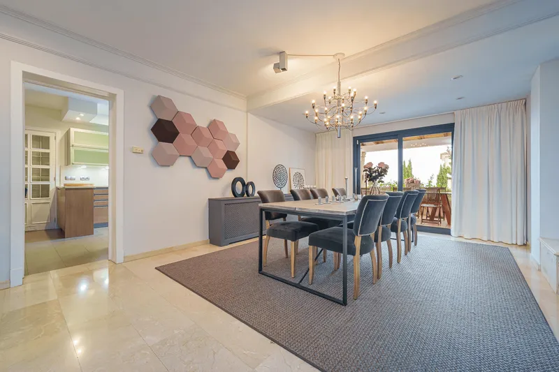 Mediterranean elegance with panoramic sea views in Cas Català — photo 7
