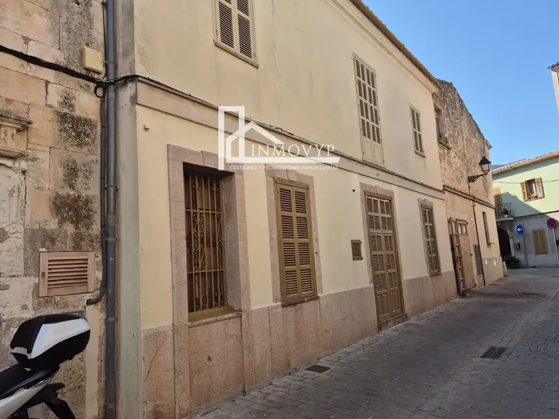 Spacious village house with great potential and 269 m² built — photo 2