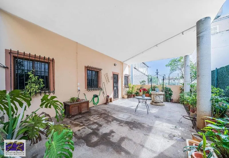villa in Alcudia — photo 1