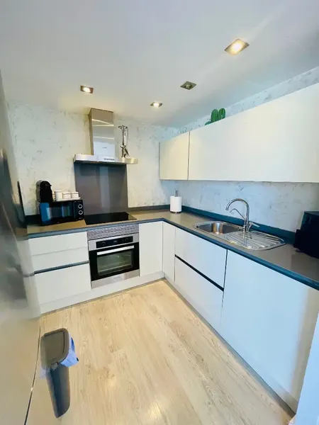 INMO MALLORCA. Very new 2-bedroom apartment in Son Rapinya-La Vileta. It has 2 bedrooms and 2 bathrooms, large living room with window with views — photo 2