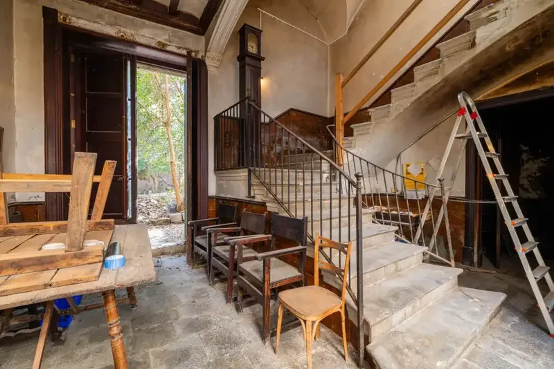 This magnificent 18th-century manor house is for sale in the heart of Sóller, just a stone's throw from the main square. — photo 10