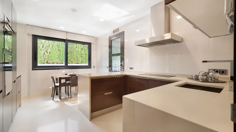 Villa for sale in Ciudad Jardín — photo 9