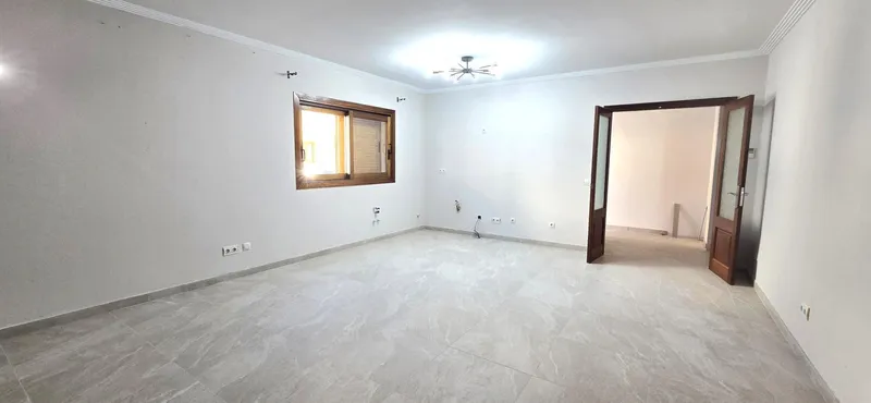 Beautiful attached house in Lloseta, 150 m2 built, 4 bedrooms, free ceiling — photo 3