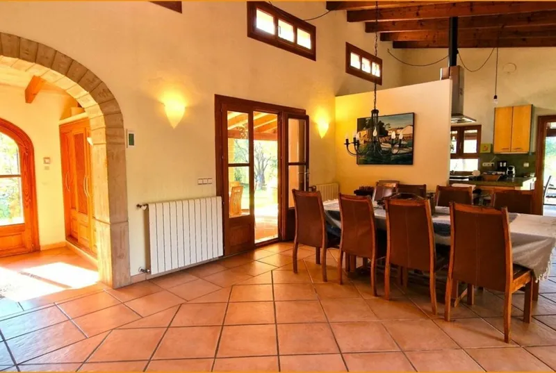 Exclusive Natural Stone Estate with Guest House, Infinity Pool and ETV Licence near Artà — photo 12