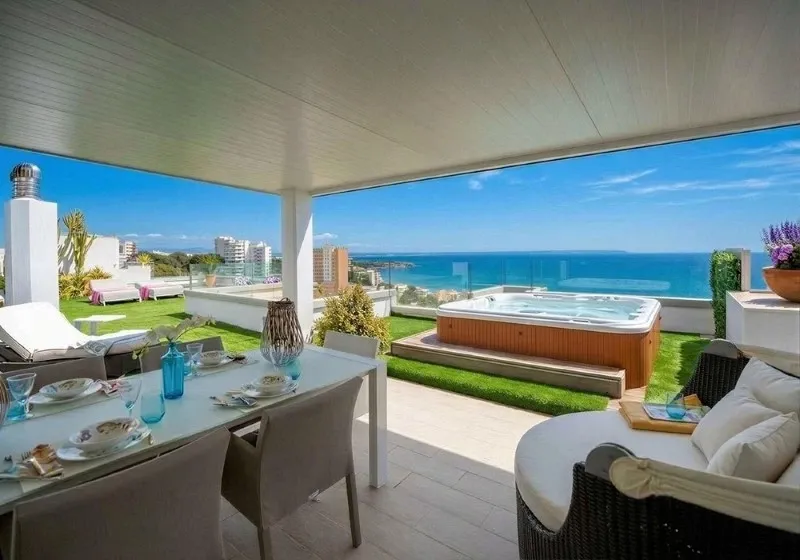 Penthouse for sale in San Augustín with sea views, terrace with jacuzzi and garage — photo 1