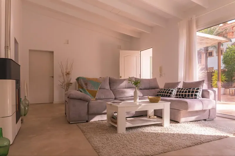 Independent chalet in Port Verd — photo 11