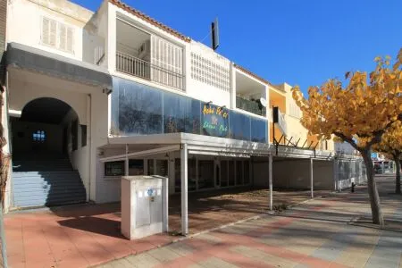 Business Premise - Alcúdia (Port d Alcúdia - Platja d Alcúdia), Built Surface 253m², Terrace Size... — photo 1