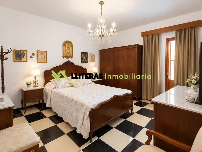 Excellent opportunity in a magnificent location on Avenida Alcúdia in Inca, just minutes from schools, supermarkets, shops and everything — photo 6