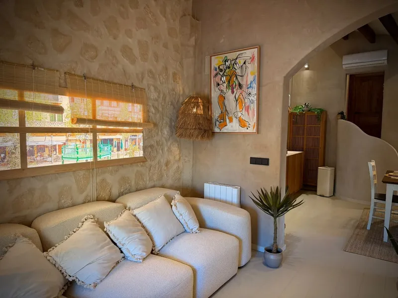 Exclusive designer apartment on the 1st floor at Llucmajor market square — photo 8