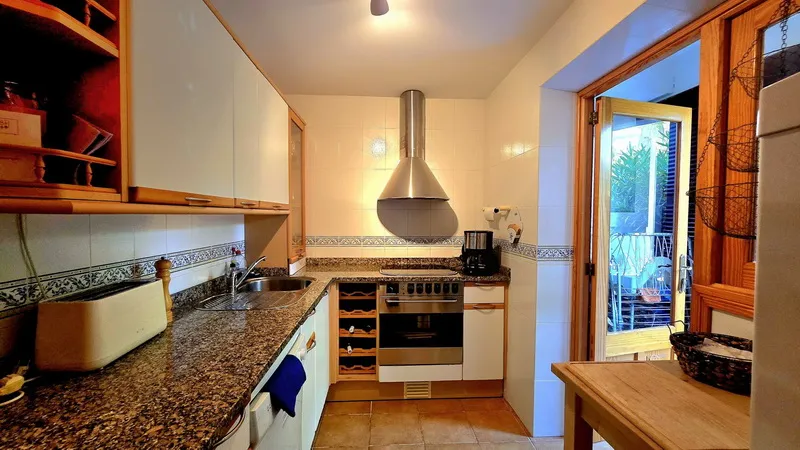 Terraced house in 2nd sea line — photo 7