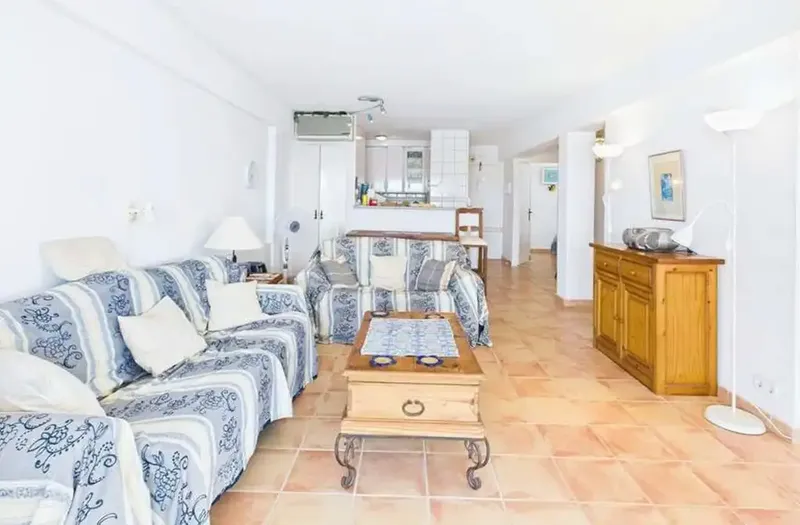 Penthouse on the front line with impressive sea and beach views in Palmanova — photo 10