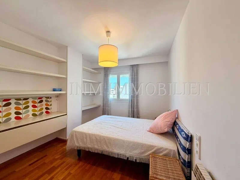 96m² penthouse with 4 rooms, 2 bathrooms & sea views for rent — photo 8
