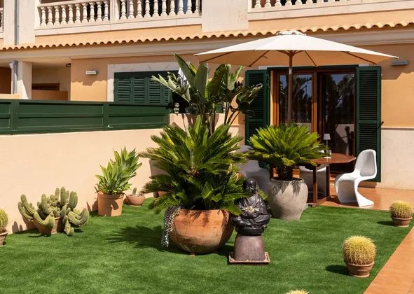 Semi-detached house in Calle Can Diego, Pla de na Tesa, Marratxi — photo 1