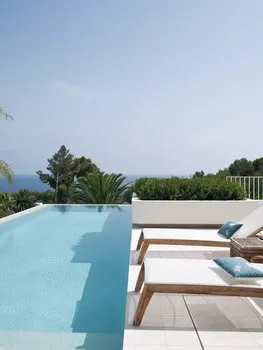 Spectacular Villa — photo 1
