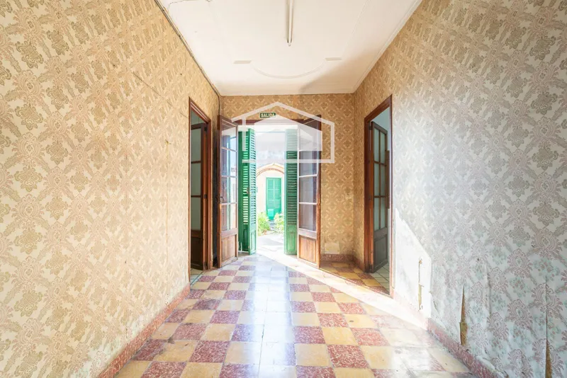 House in Son Sardina to renovate, spacious single-storey space, garden and storage room — photo 12