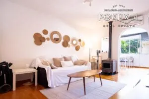Charming and bright apartment with a covered terrace — photo 7