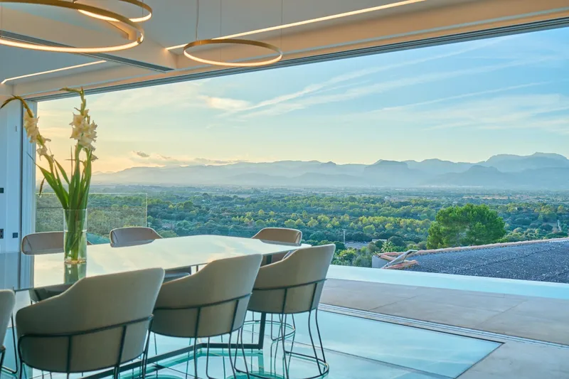 Modern and bright luxury villa with 4 bedrooms in Costitx — photo 9