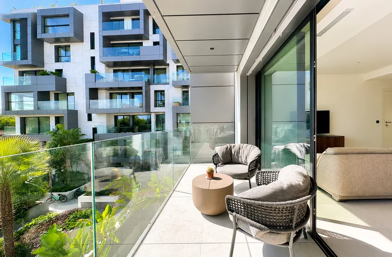 New modern apartment in a luxury residence in Palma Mas — photo 2