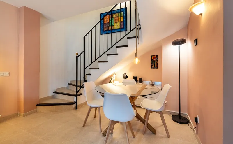 Duplex with Garden, Pool and Garage in the Centre — photo 8
