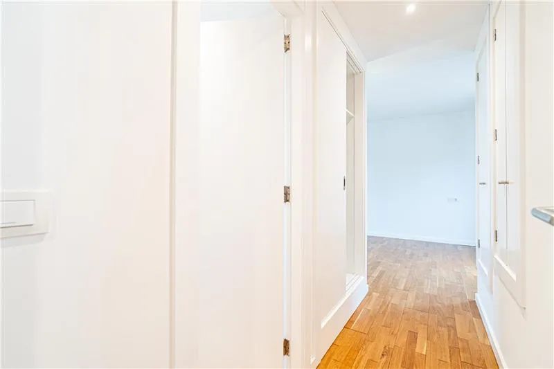 Townhouse with a private garden and pool in the Colegios neighborhood, on a lot of approximately 211 m2, — photo 11