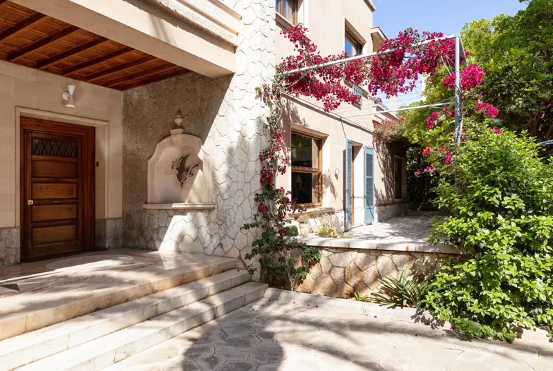 Authentic retro-style detached house in Palma — photo 11