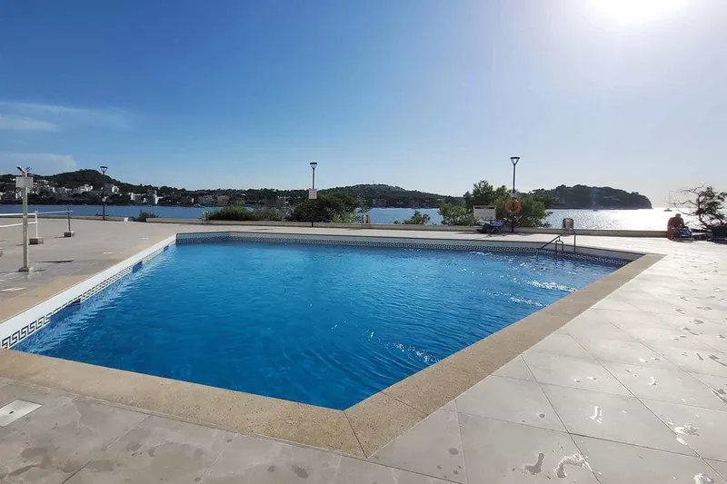 1-bedroom apartment with sensational sea views for rent — photo 8