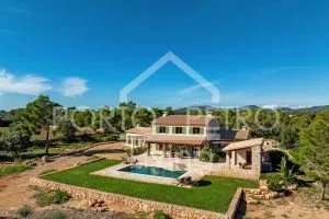 Ref. PRO236 – Charming newly built finca with spacious pool in a sensational location, within walking distance to the sea and the harbor of Porto Petro — photo 6