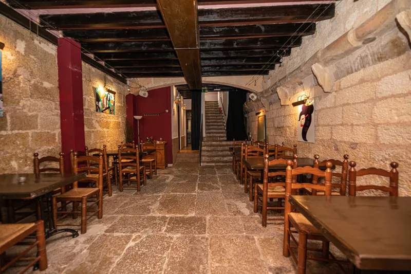 Successful Established Restaurant in a Fantastic Location — photo 5