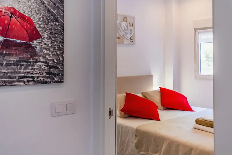 Modern and bright 2-bedroom apartment, just steps from the sandy beach of Cala Vinyes, one of the most — photo 12