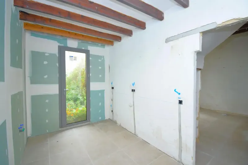 We present this fantastic home of 108.5 m2 built located on a quiet street in Muro, with easy access to the school area. — photo 6