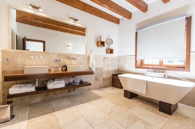 Impressive villa in a quiet area in Santa Ponsa — photo 6