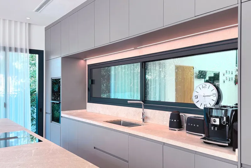 Modern newly built villa in an exclusive location in Nova Santa Ponsa — photo 11