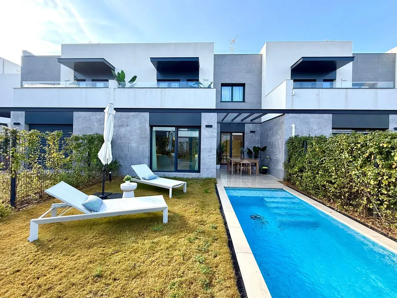 Modern Townhouse for sale in Palma, only 400 m from the Beach — photo 2