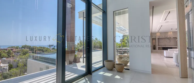 Contemporary villa in Costa d'en Blanes with panoramic views — photo 7